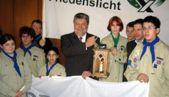Friedenslicht für Kurt Beck